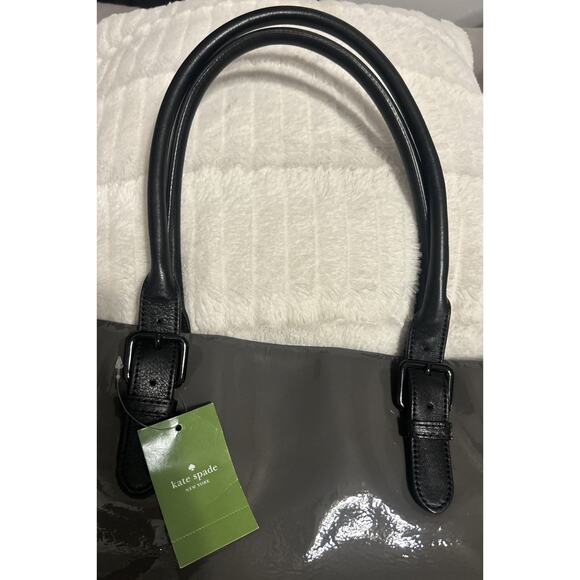 NWT Kate Spade Carlisle Street Elena Patent Leather Black and Grey Purse Handbag